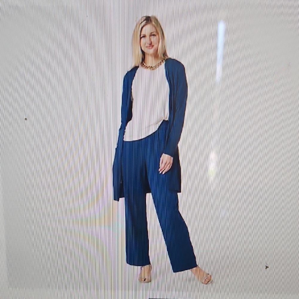 Universal Standard Knee Length Cardigan S